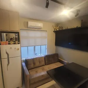 Lindo Apto, 100metros Da Praia, Na Av Brasil Com A Av Localização Apartamento